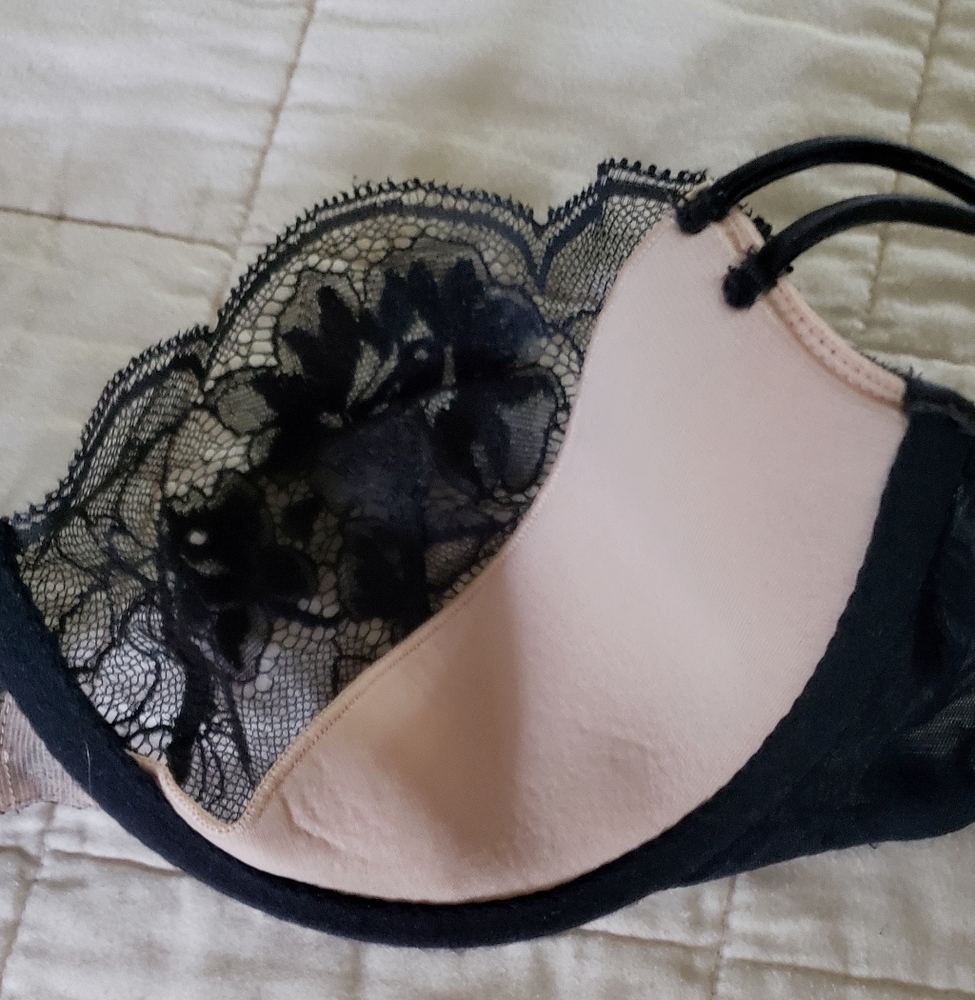 Victoria's Secret Black Lace Sheer Mesh Bra Size 34d - Picture 5 of 7